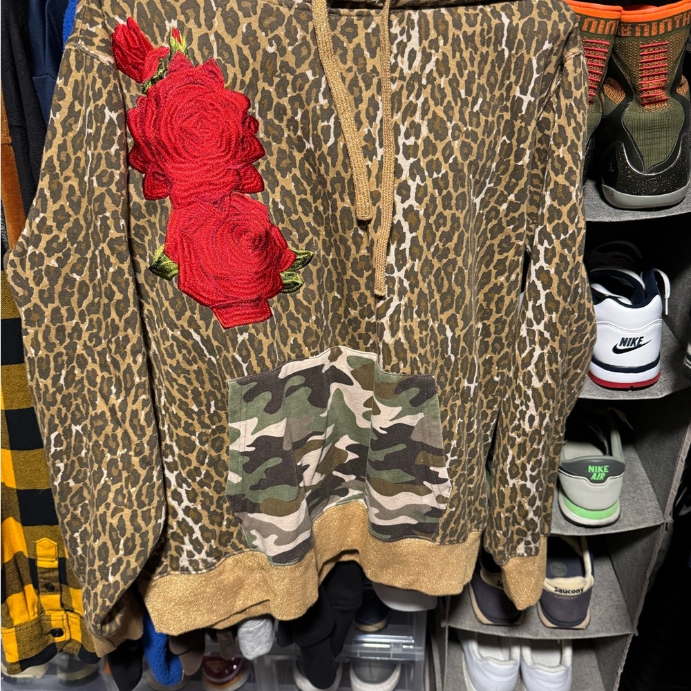 Ariat Leopard Print Hoodie with Red Rose Accent rodeo quincy